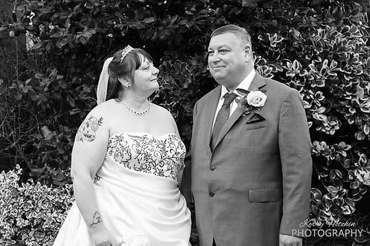 Sharon with husband ♡