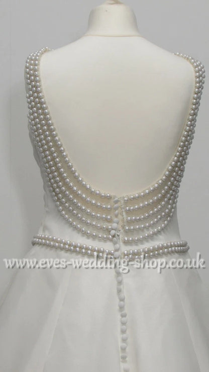 Ronald Joyce Tiffany ivory wedding dress with hidden pockets Uk 10